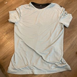 Lululemon mens two tone shirt size medium